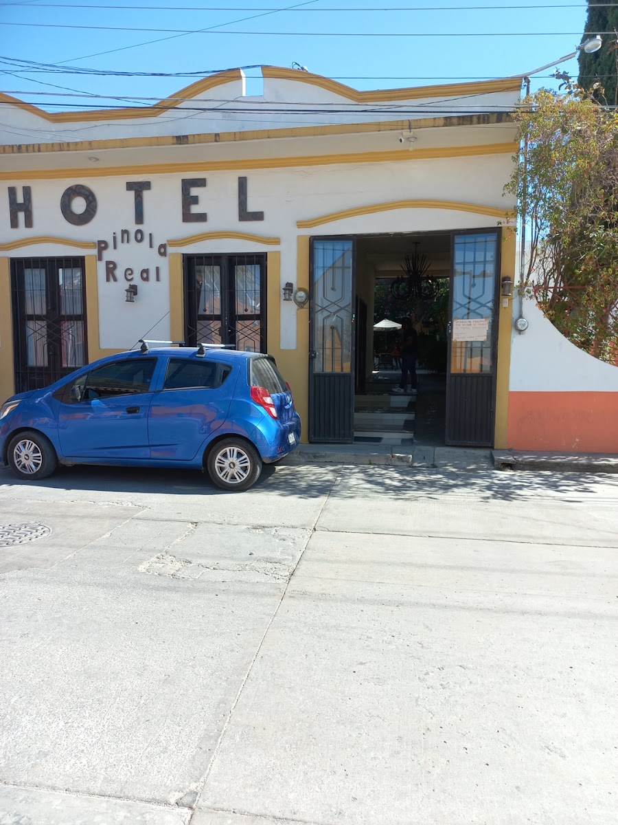 Hotel Pinola Real